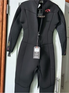 BILLABONG Women's 4/5 SYNERGY BZ Wetsuit - KYH6 New 279$ Sz 8 130-150 Lbs Full